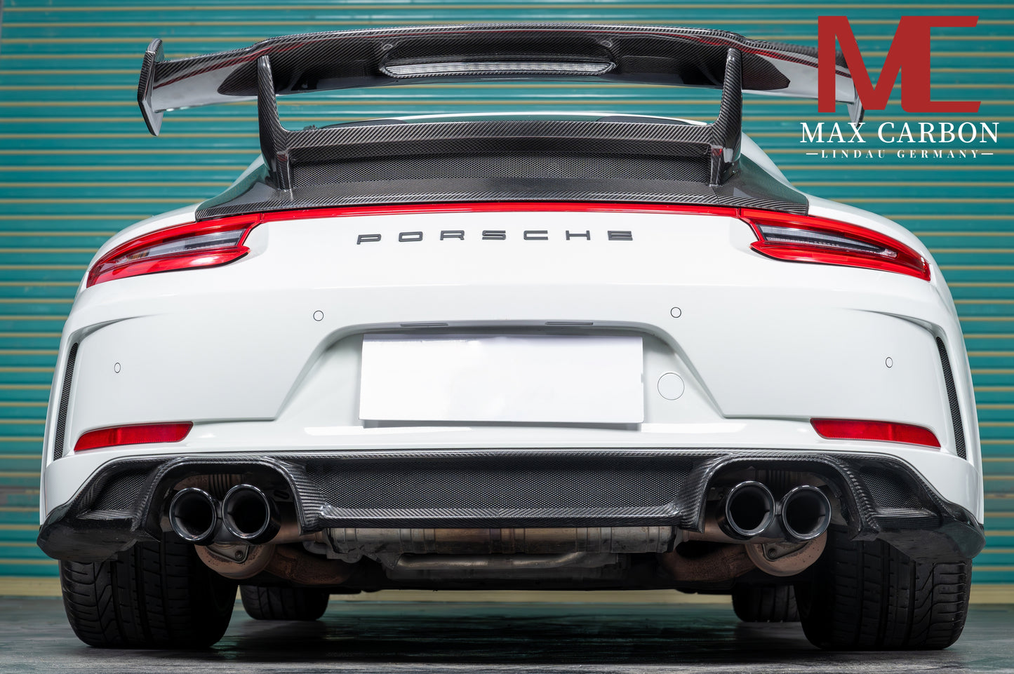 MAX CARBON DRY Carbon rear wing spoiler including seat plates suitable for Porsche 911 991 