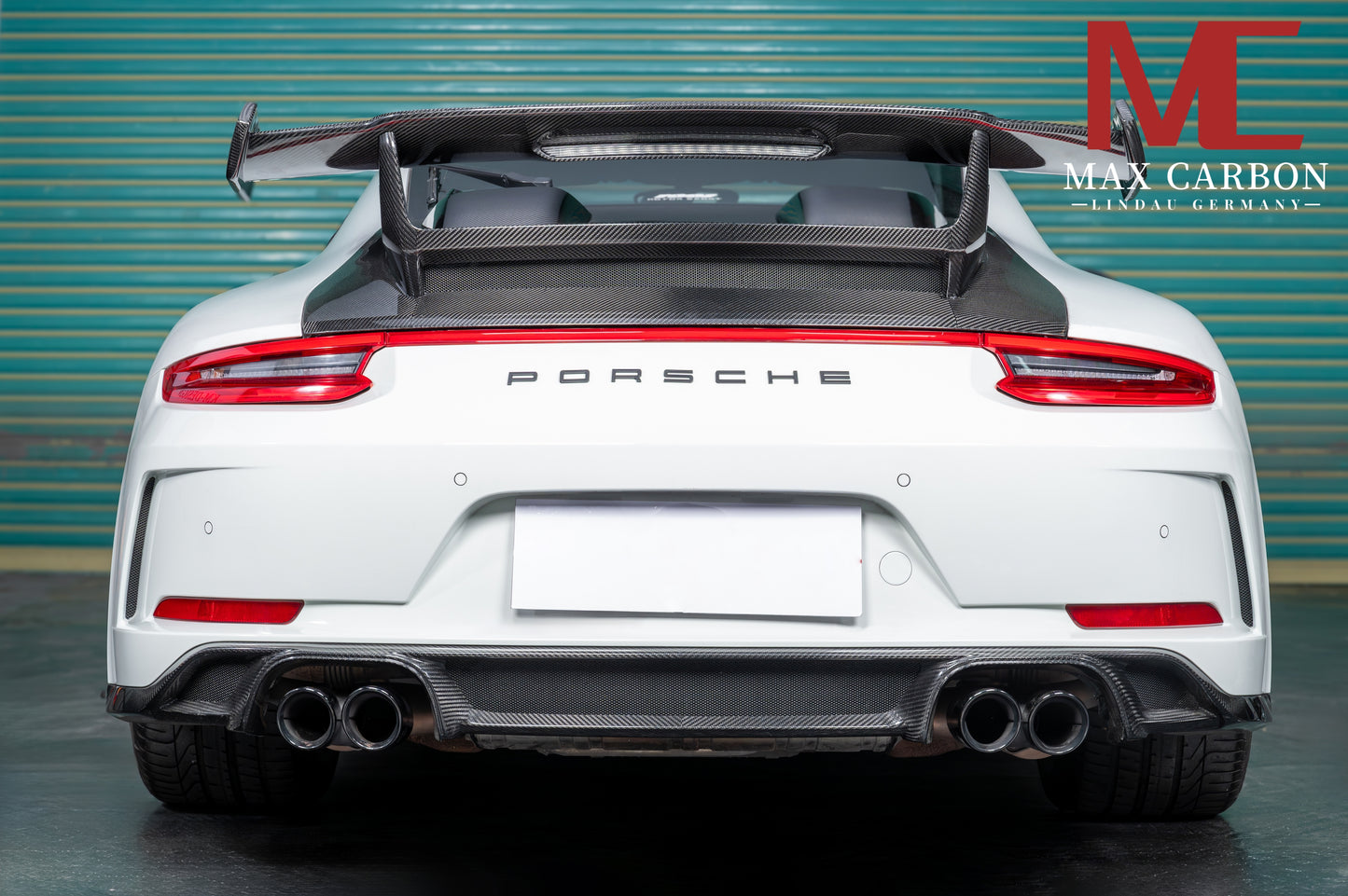 MAX CARBON DRY Carbon rear wing spoiler including seat plates suitable for Porsche 911 991 