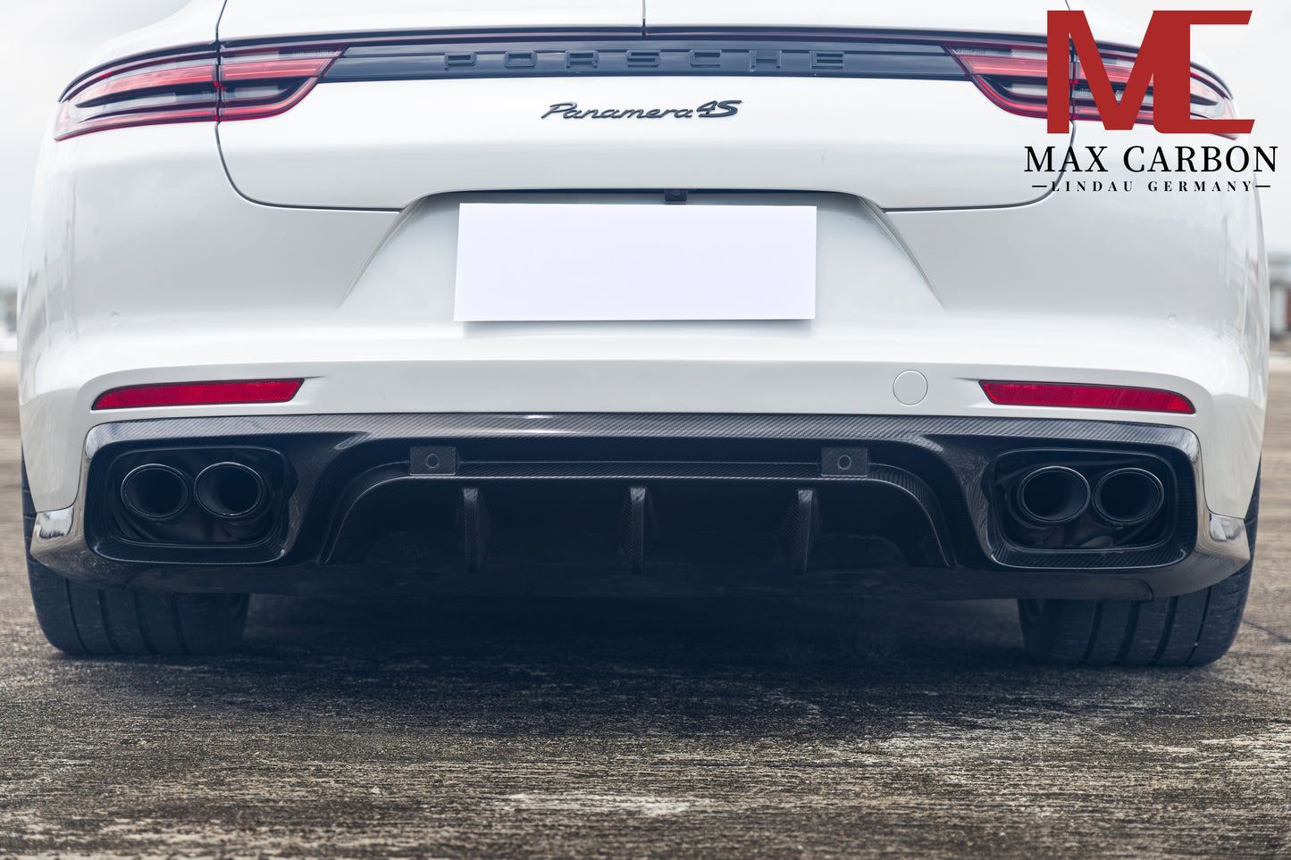 MAX CARBON DRY CARBON rear diffuser suitable for Porsche Panamera 971 971.1 971.2