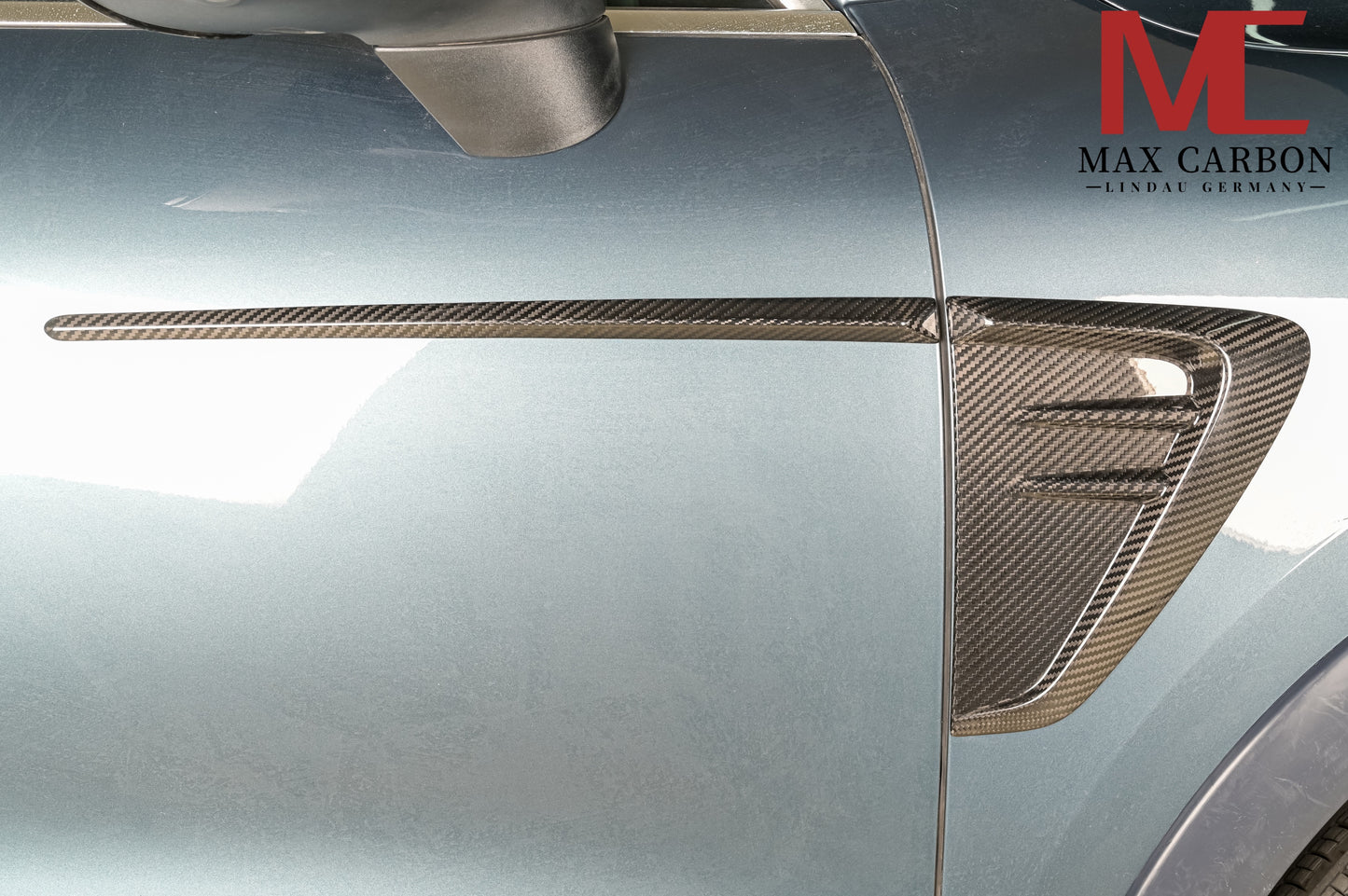 MAX CARBON DRY Carbon Side Door Panels Fender Covers for Porsche Cayenne S GTS 9YA 9Y0