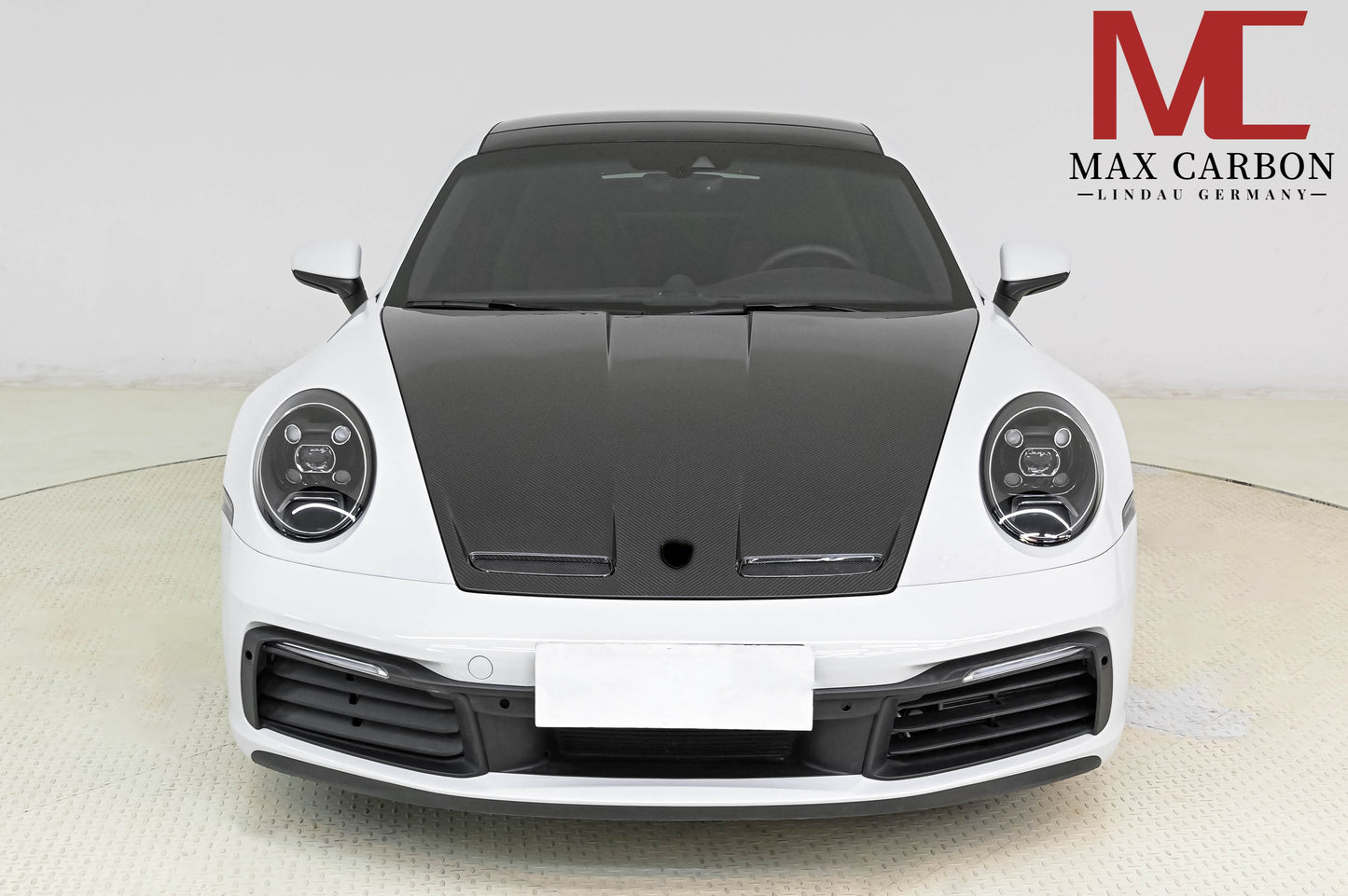 MAX CARBON DRY Carbon bonnet hood suitable for Porsche 911 992.1 GT3