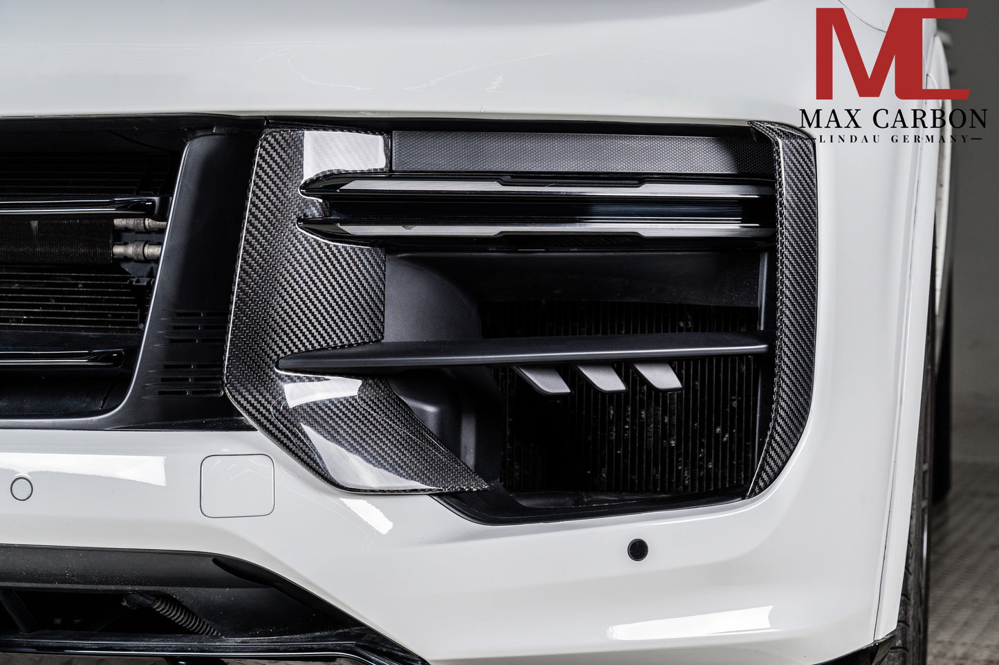 MAX CARBON DRY CARBON front bumper covers air intake covers for Porsche Cayenne 9YA 9Y0 Facelift Turbo, Turbo S, Turbo GT