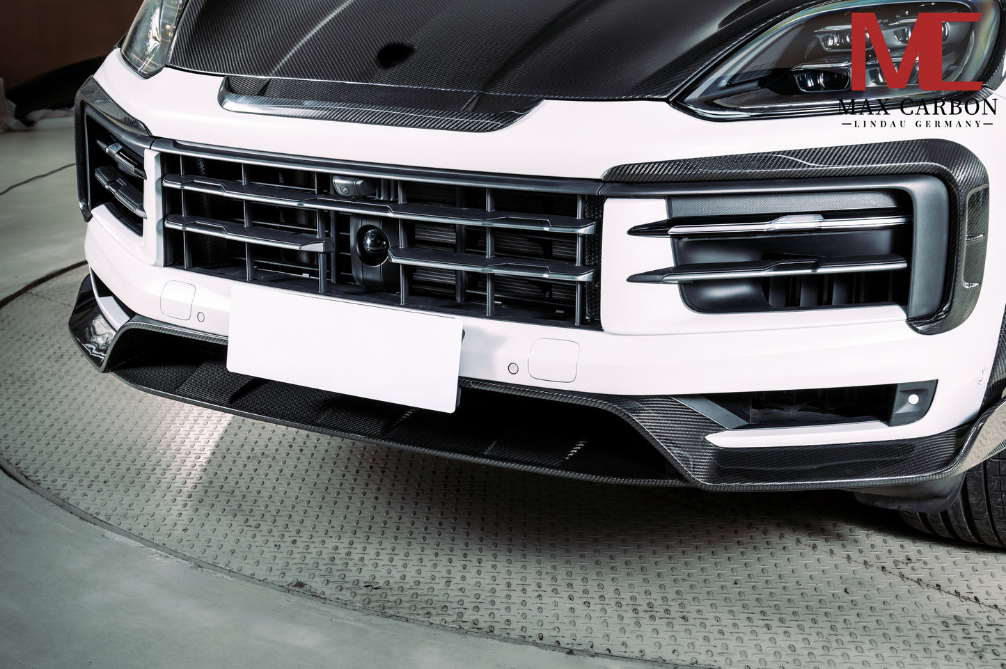 MAX CARBON DRY Carbon Hood for Porsche Cayenne S GTS 9YA .2 9Y0.2 Turbo