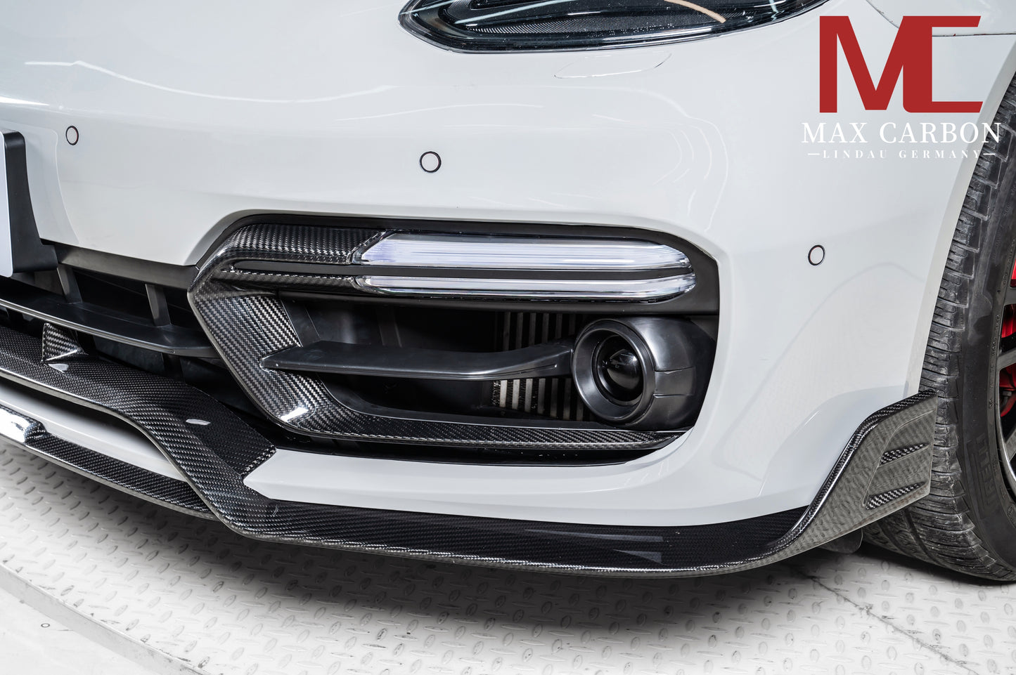 MAX CARBON DRY CARBON front lip corner LED covers replacement suitable for Porsche Panamera 971