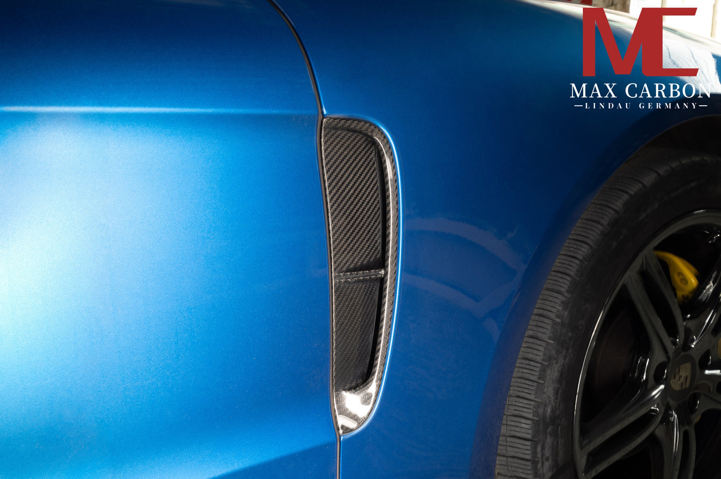MAX CARBON DRY CARBON side air intake replacement side vent suitable for Porsche Panamera 971