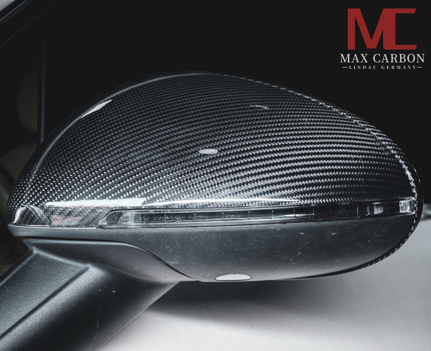 MC Performance MAX CARBON replacement mirror caps for Porsche Macan 95B GTS Turbo S