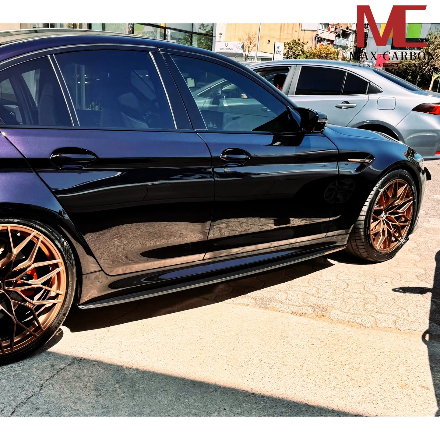MAX CARBON Dry Carbon Prepreg Replacement Side Skirts Insert for BMW M5 F90 G30 5 Series